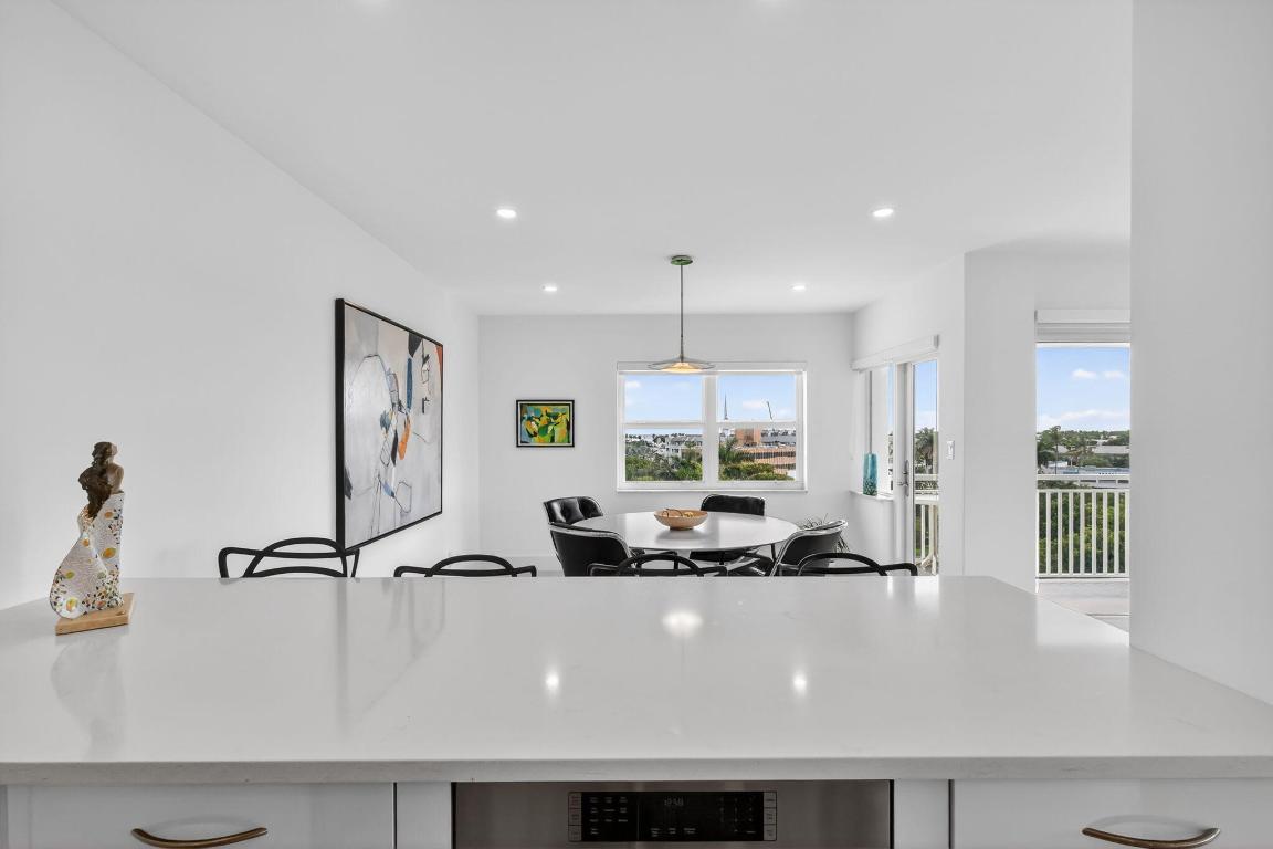 DELRAY SUMMIT CONDO - Residential Lease