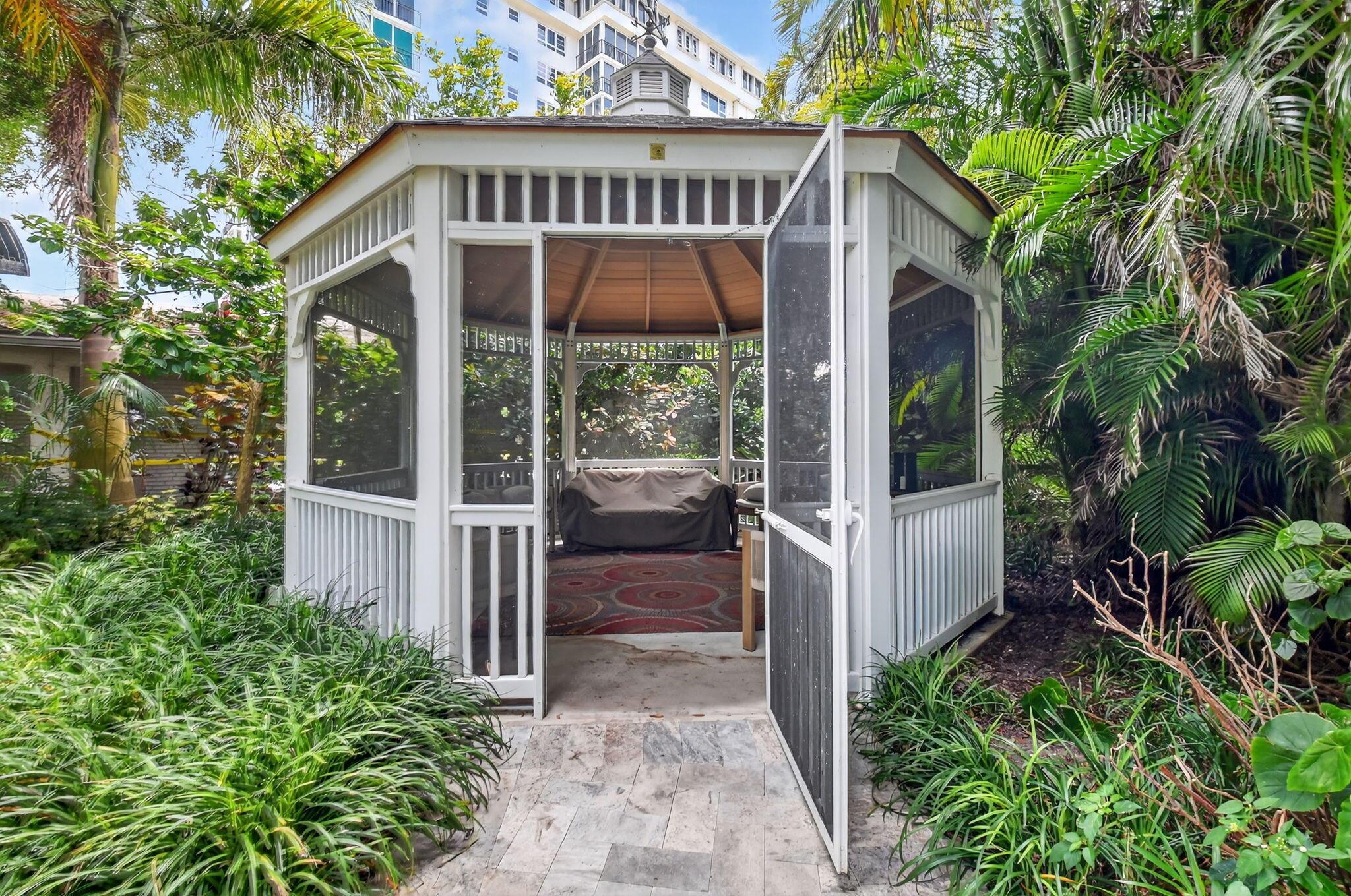 DELRAY SUMMIT CONDO - Residential Lease