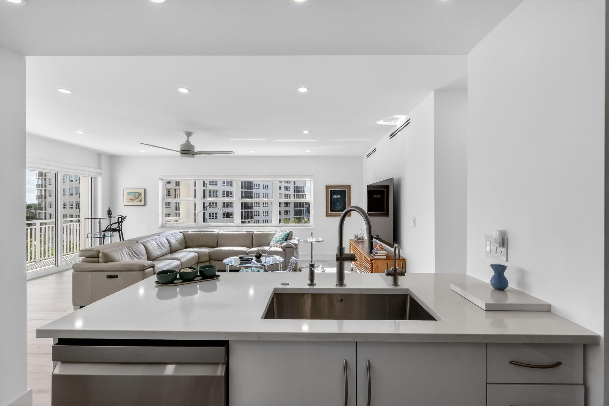 DELRAY SUMMIT CONDO - Residential Lease