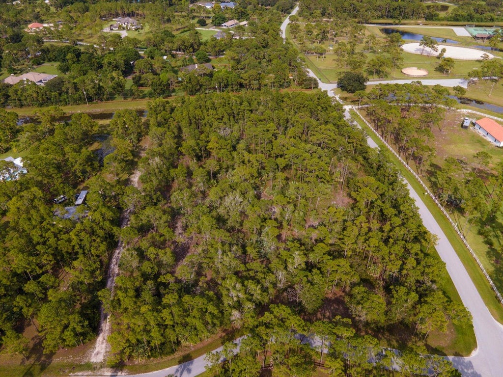 Photo of 14600 Peace River Way, Palm Beach Gardens, FL 33418 (MLS # R11048144)
