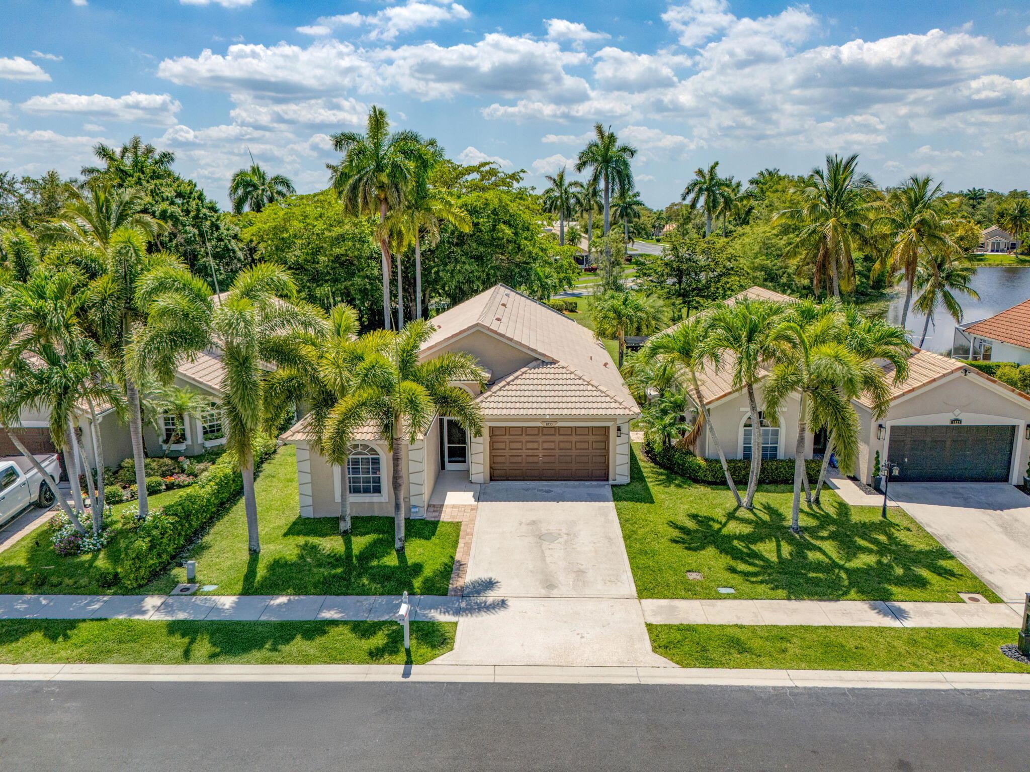 1833 Barnstable Road