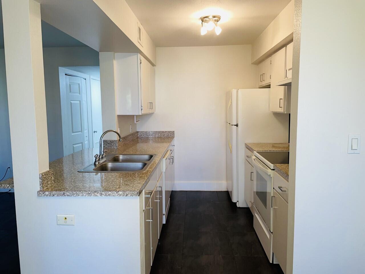 SAILBOAT POINTE CONDO - Residential Lease