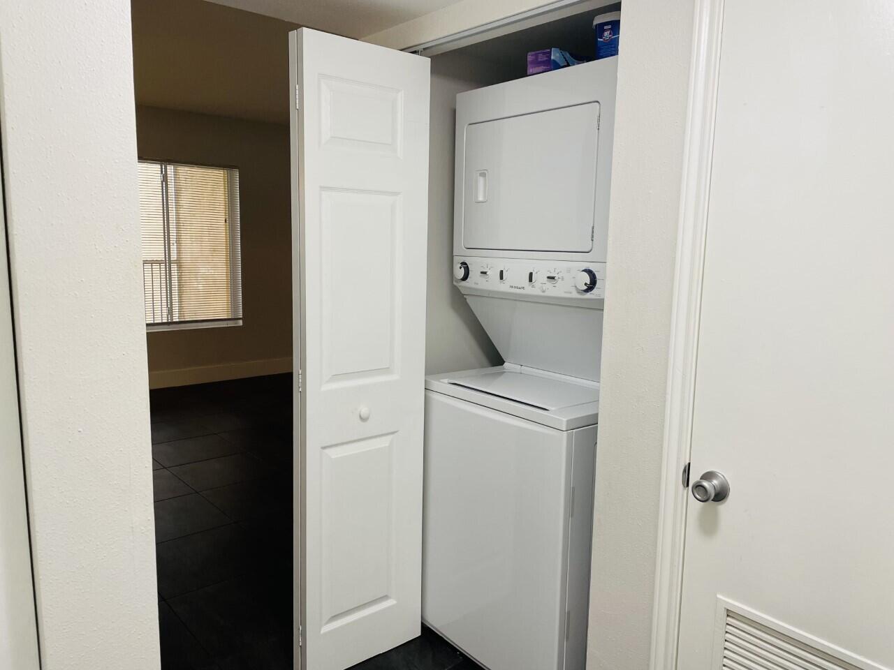 SAILBOAT POINTE CONDO - Residential Lease