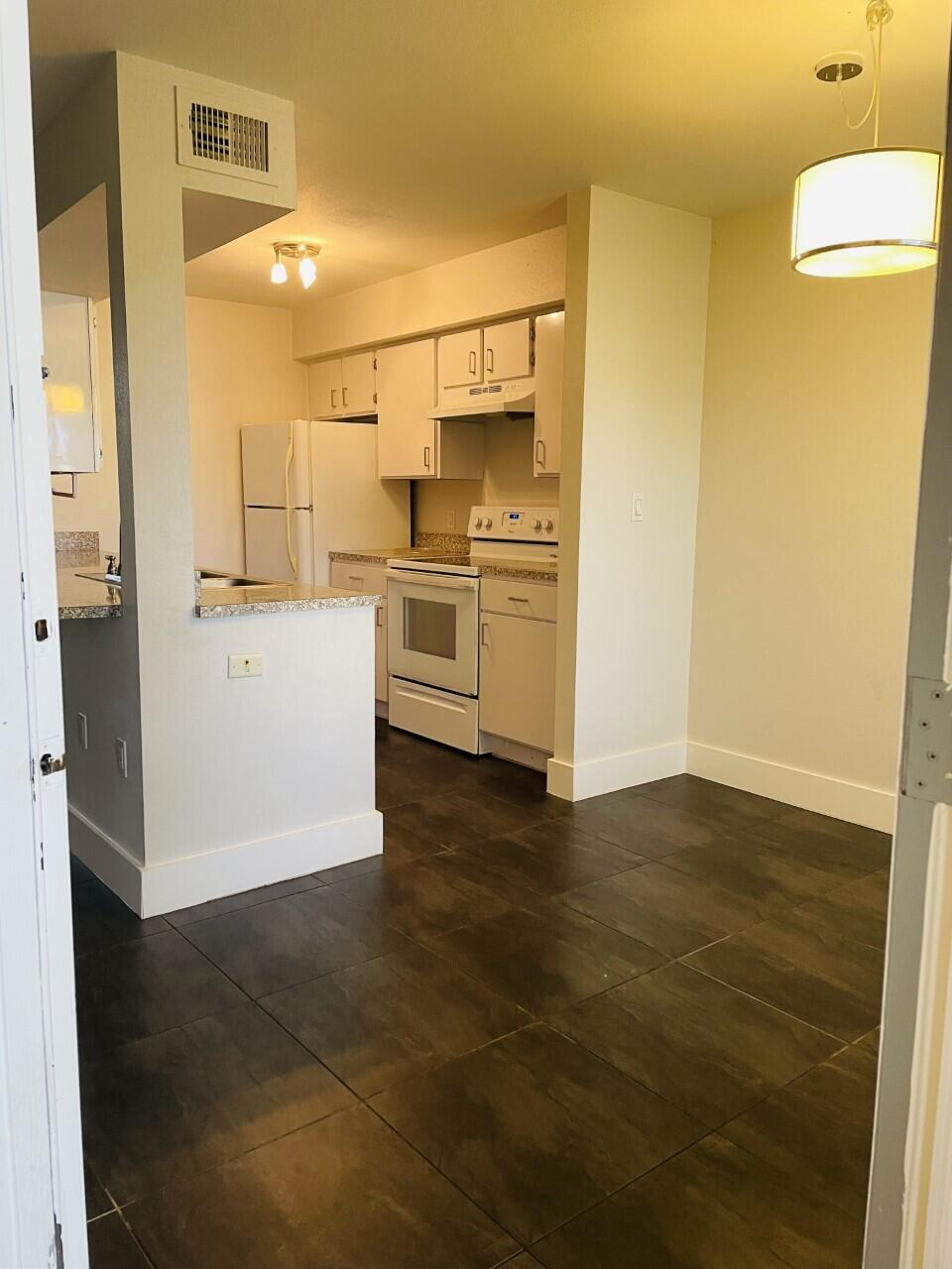 SAILBOAT POINTE CONDO - Residential Lease