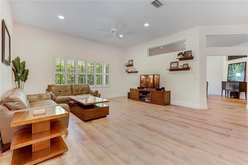 Laurel Ridge - Residential