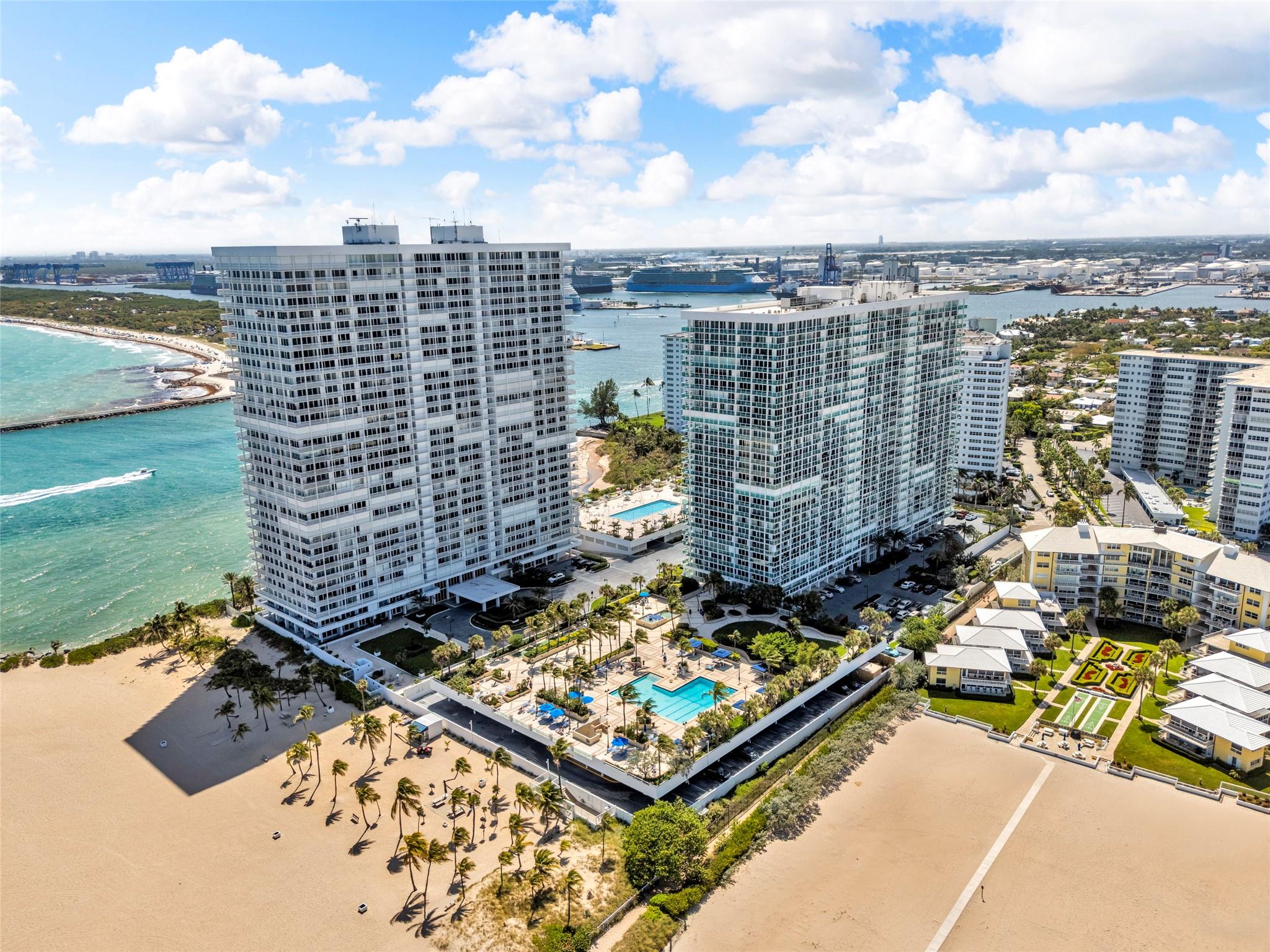 2200 S Ocean Ln 2805
