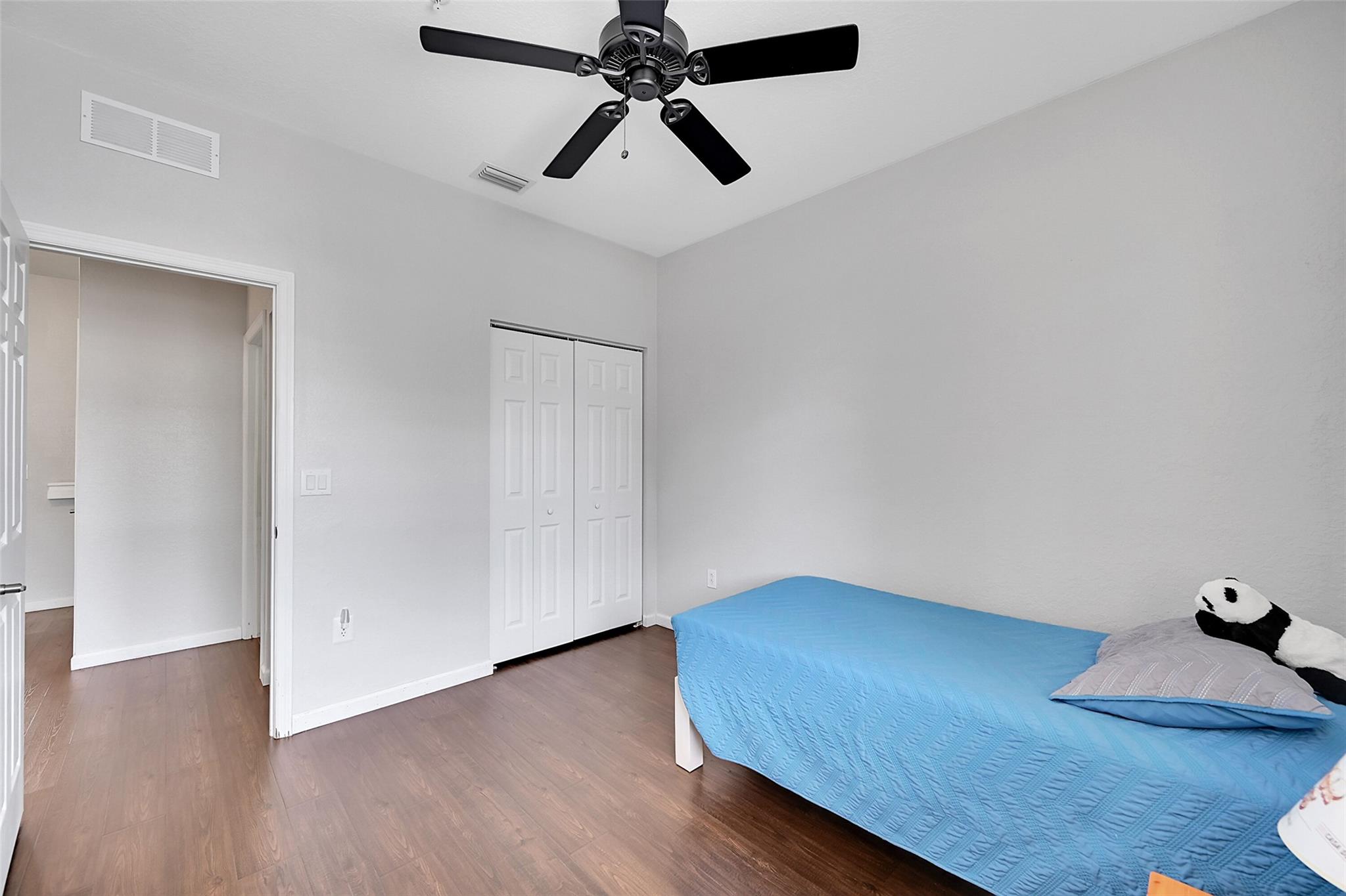 Paloma Lakes - Residential