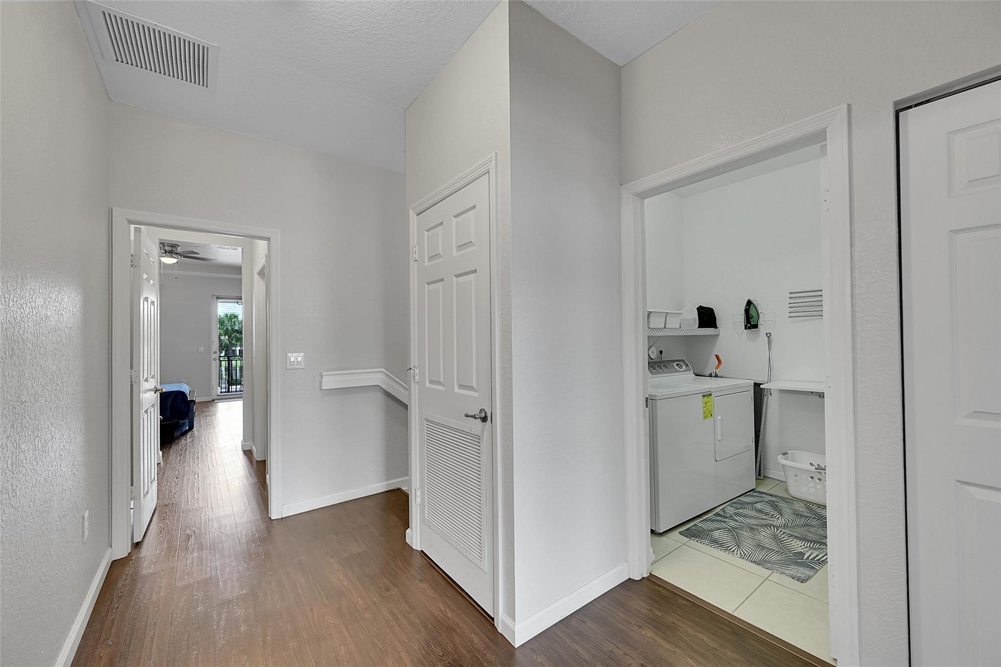 Paloma Lakes - Residential