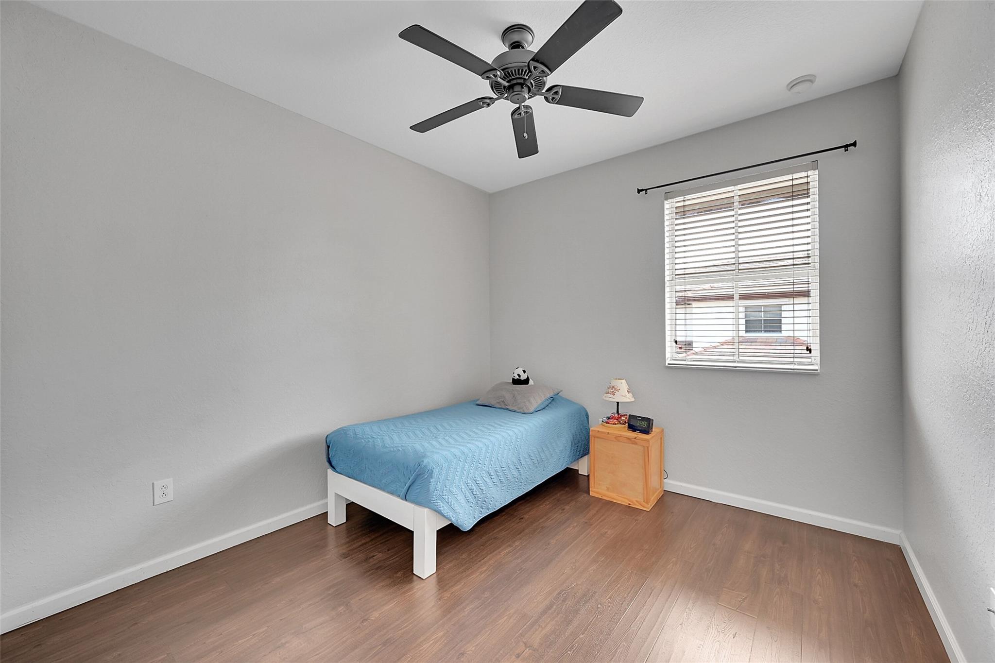 Paloma Lakes - Residential