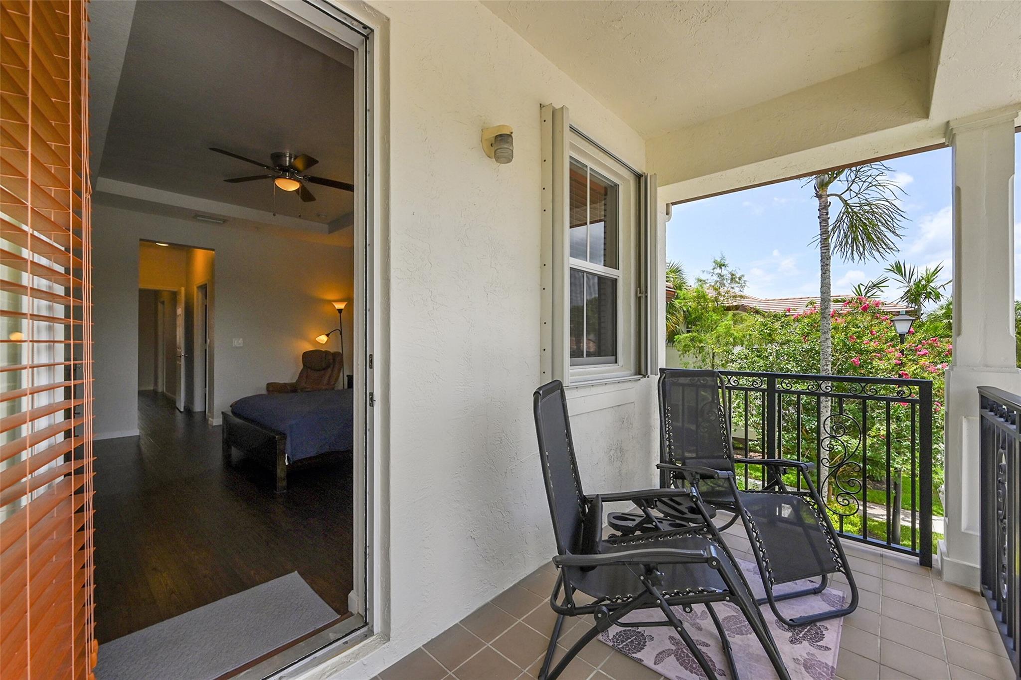 Paloma Lakes - Residential