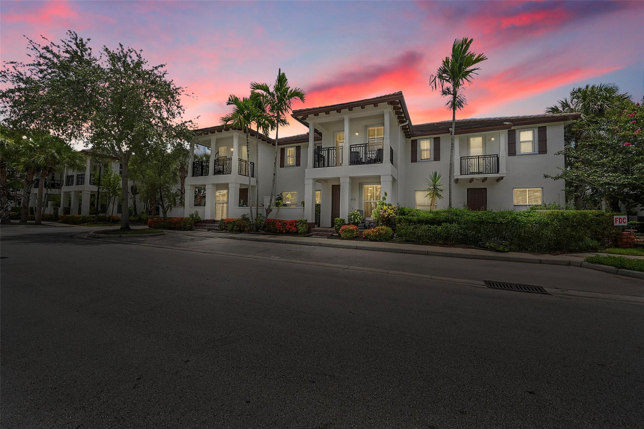 4680 Mimosa Pl 802
