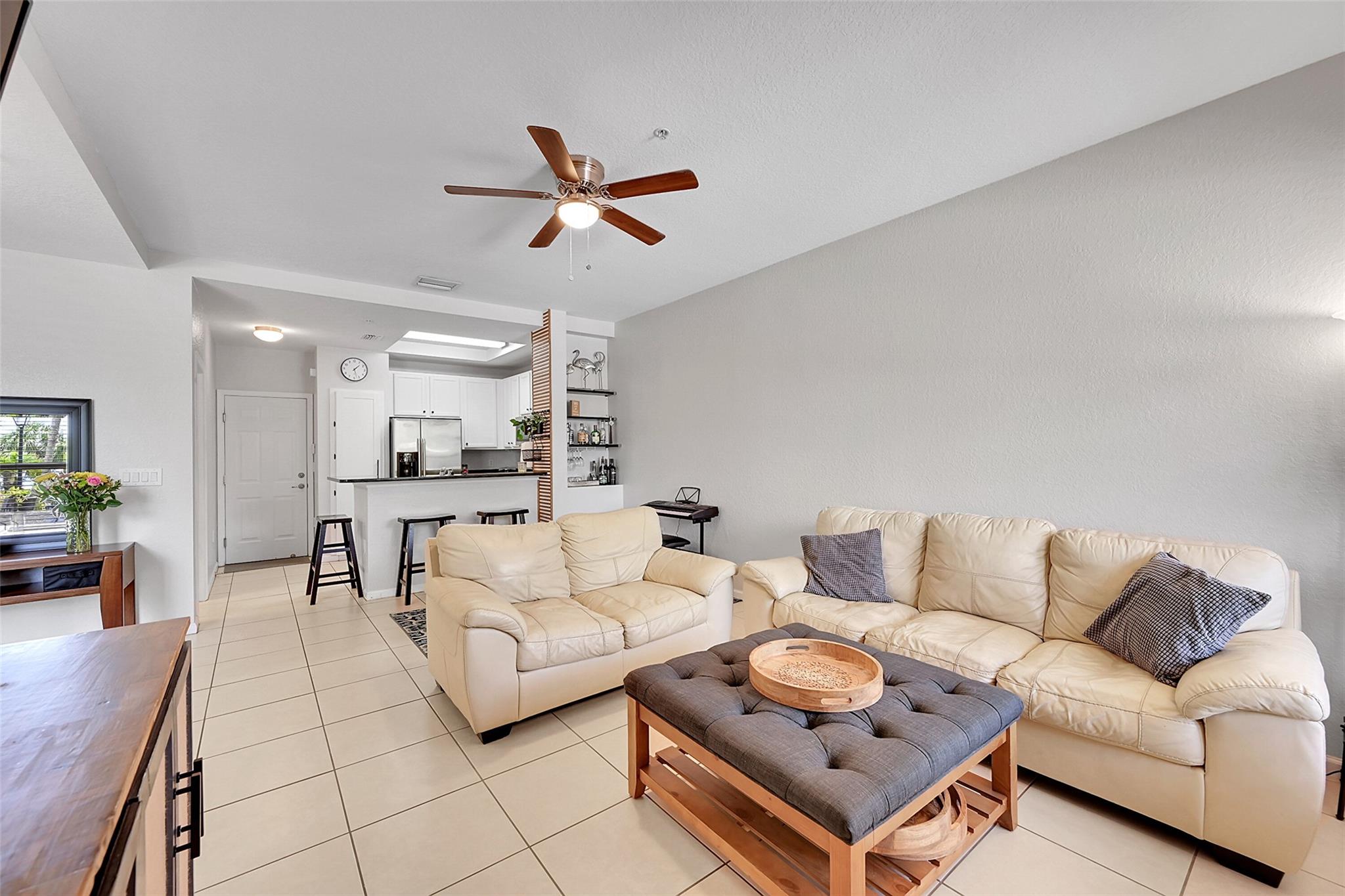 Paloma Lakes - Residential
