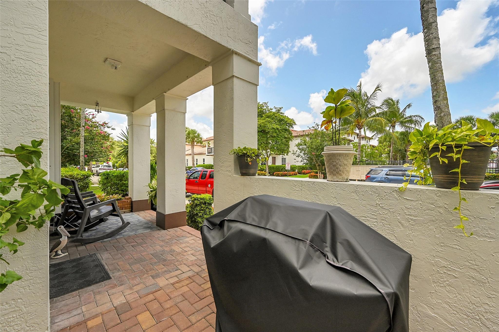 4680 Mimosa Pl 802