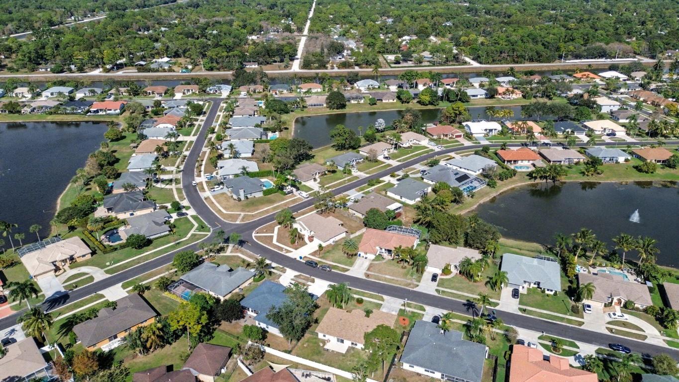 View photos, virtual tours, details... 249 Monterey Way