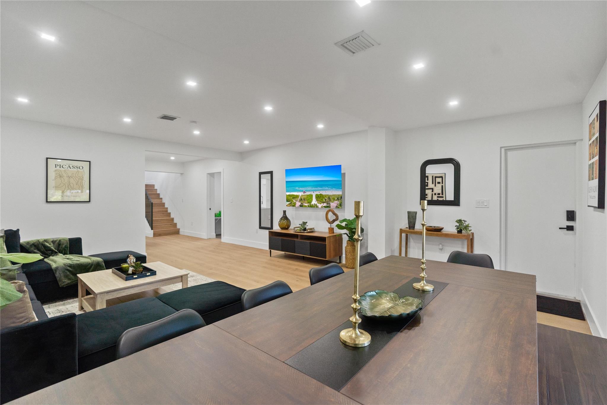 FLAMINGO PARK SEC - Residential