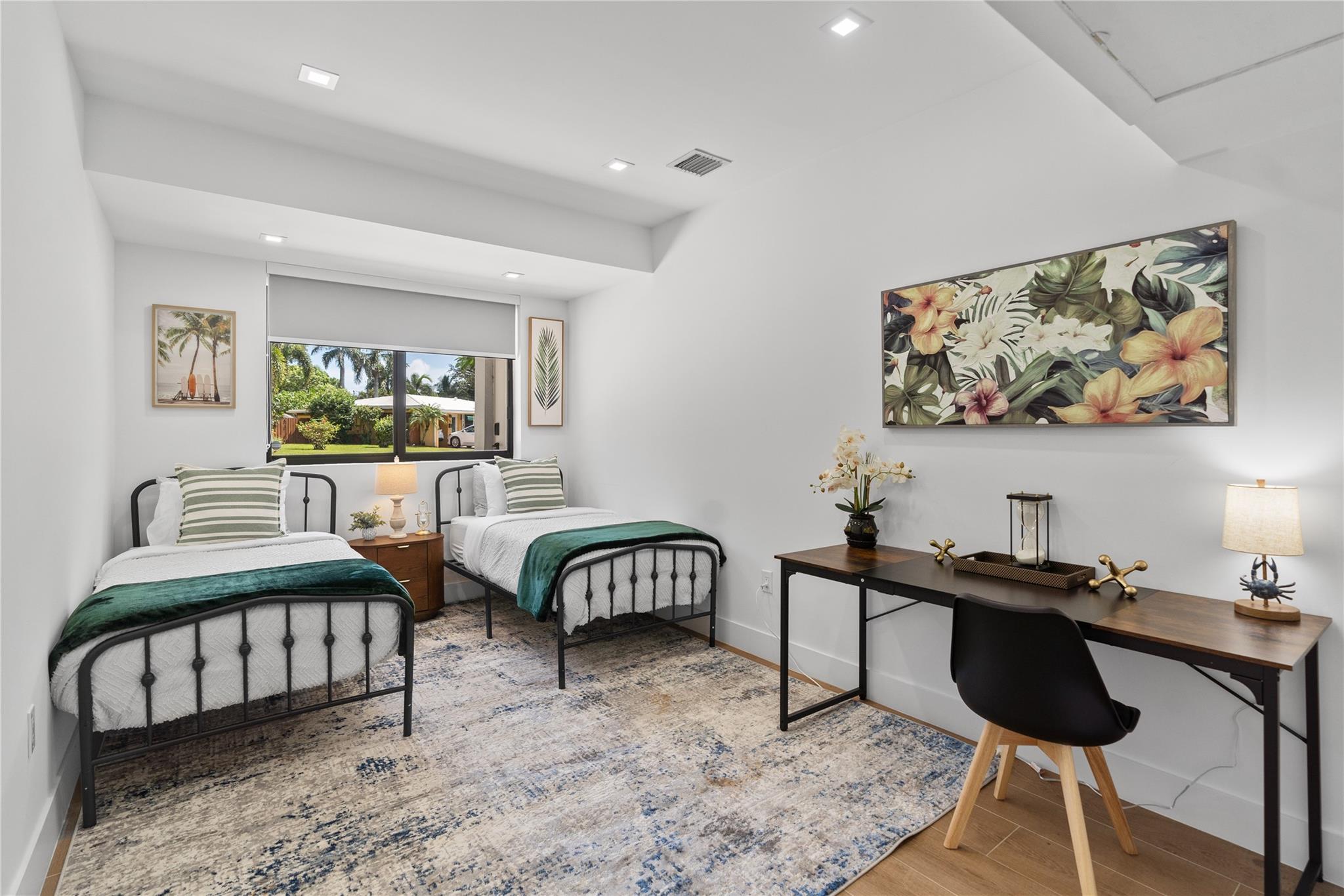 FLAMINGO PARK SEC - Residential