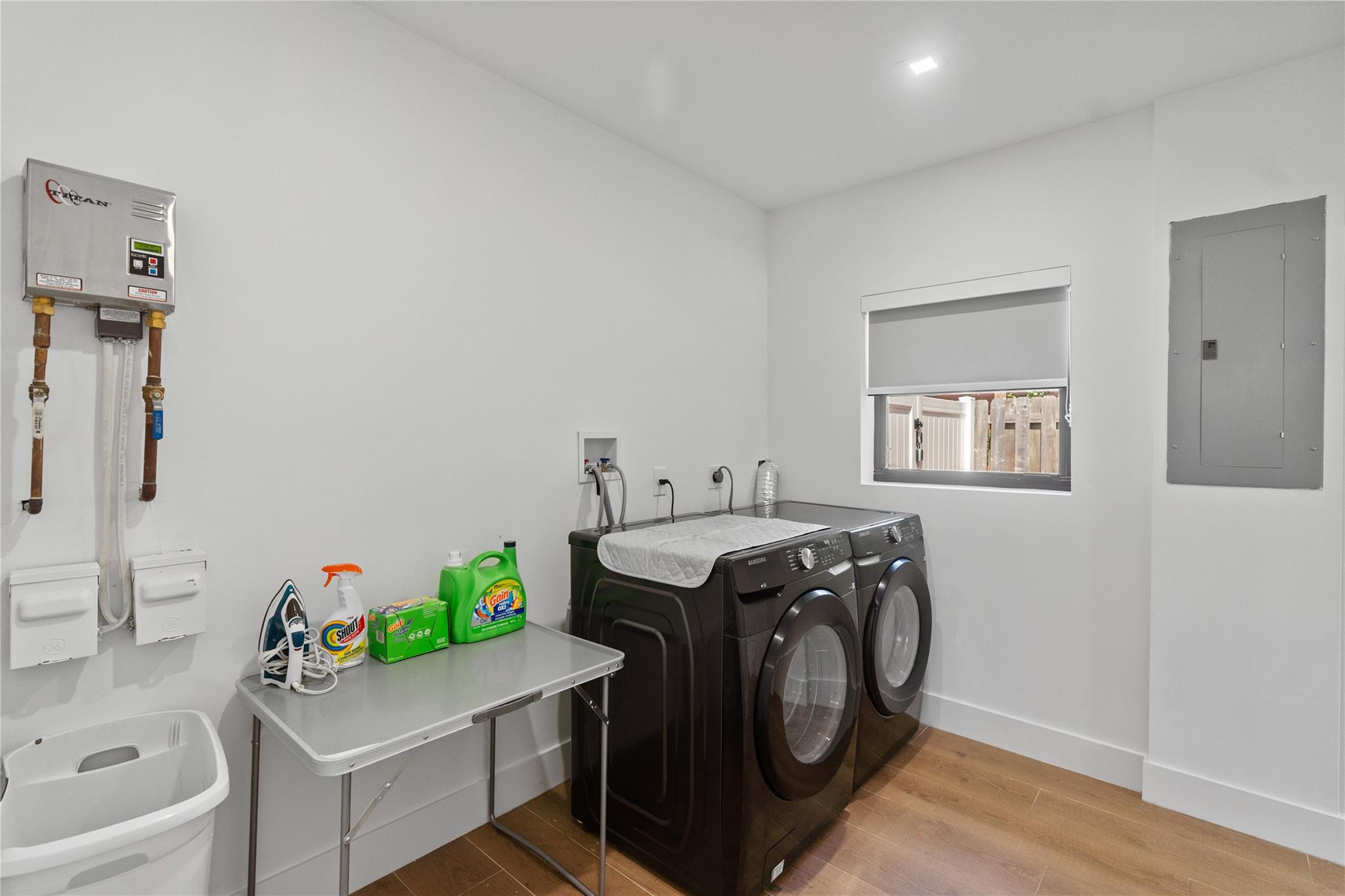 FLAMINGO PARK SEC - Residential