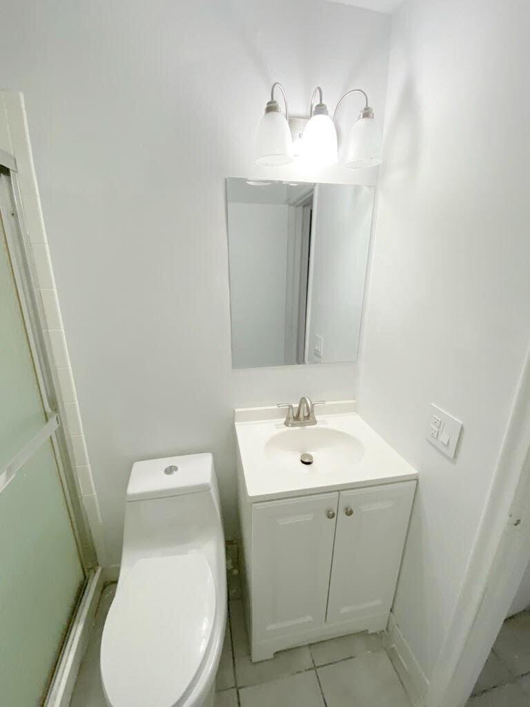 IMPERIAL VILLAS CONDO - Residential Lease