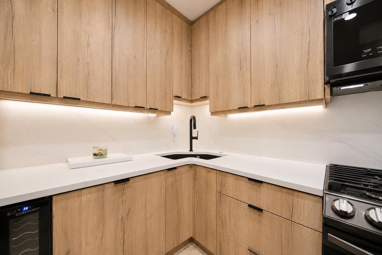 COLEE HAMMOCK - Residential