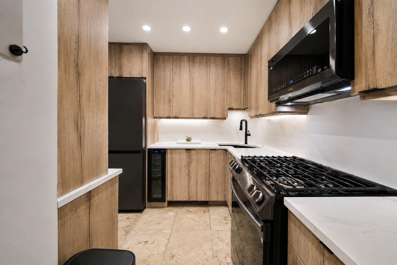 COLEE HAMMOCK - Residential