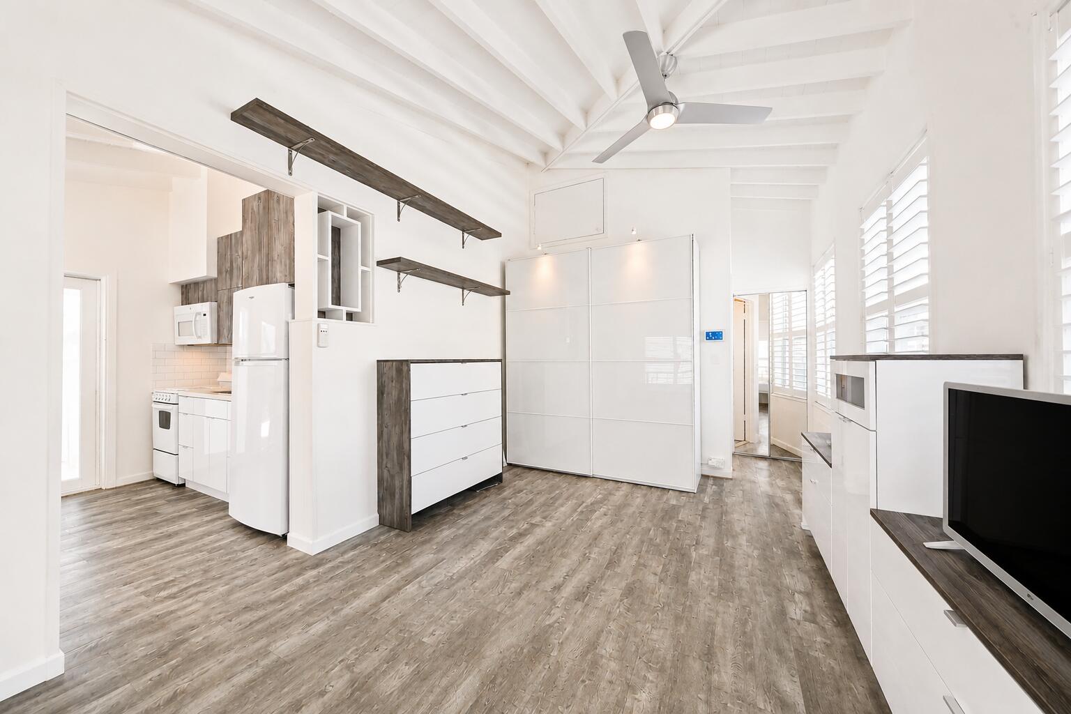 COLEE HAMMOCK - Residential