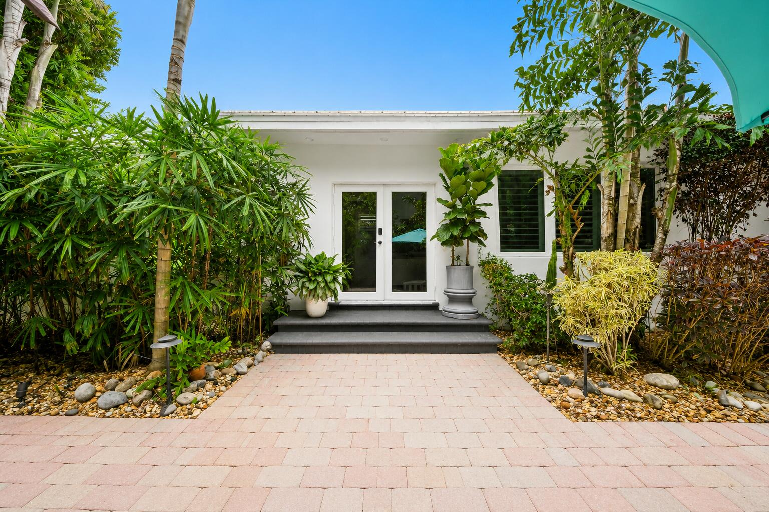 COLEE HAMMOCK - Residential