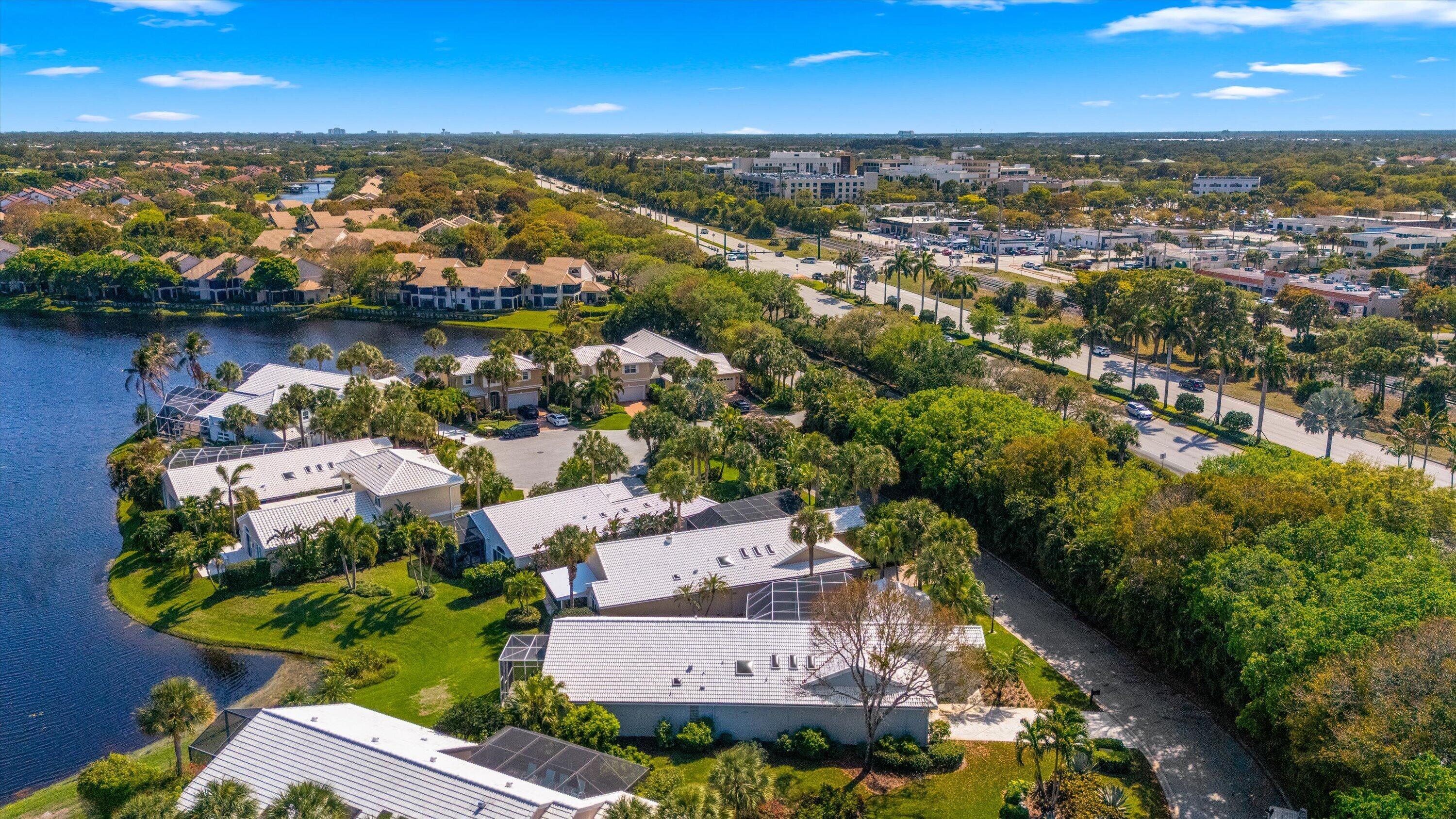 BRIDGEGATE SOUTH AT JONATHANS LANDING - Residential