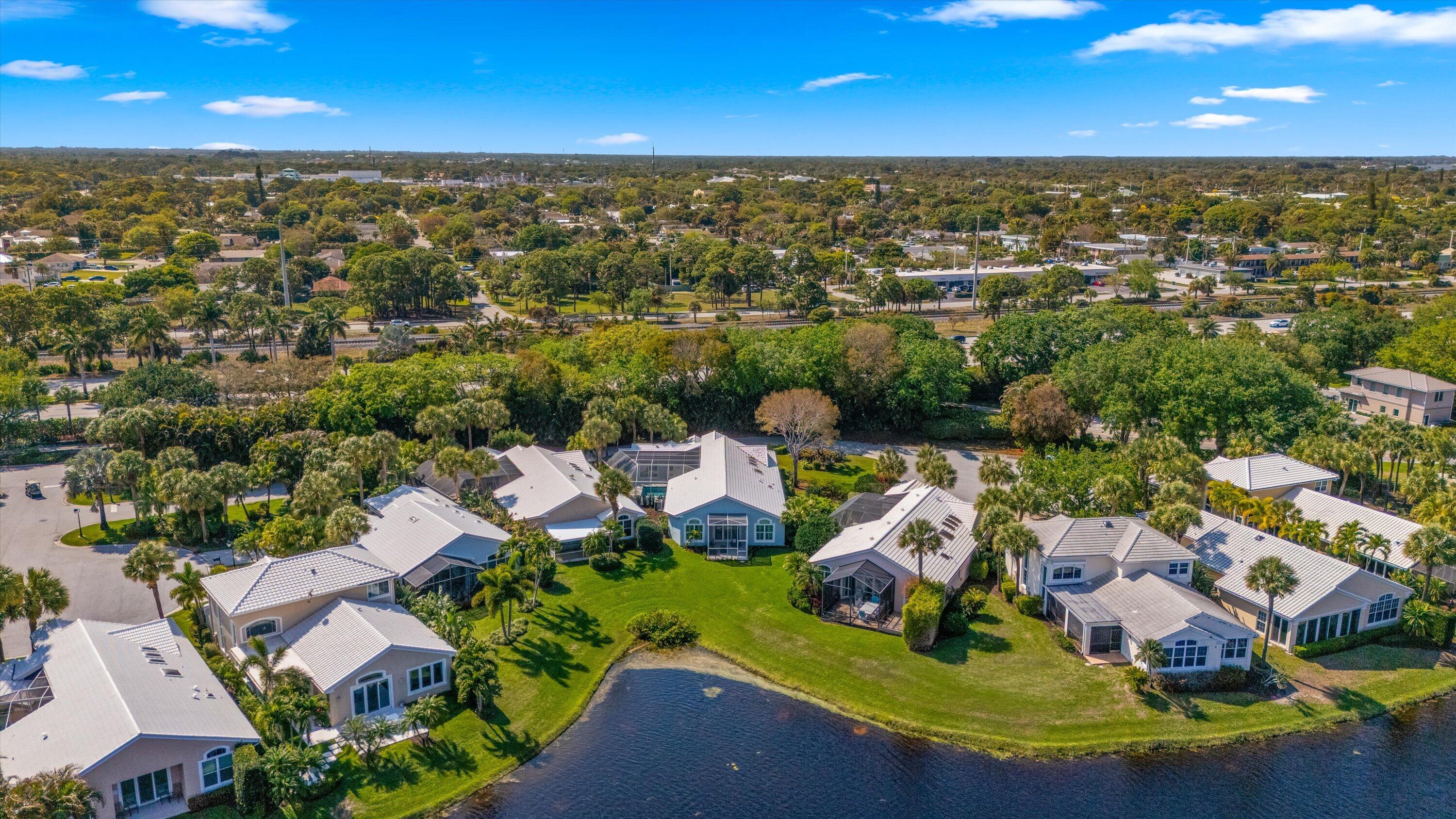 BRIDGEGATE SOUTH AT JONATHANS LANDING - Residential