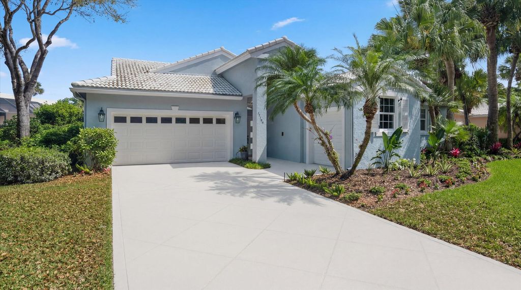 Photo of 17104 Crossgate Drive, Jupiter, FL 33477 (MLS # B26007891)