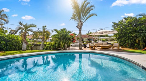 Tiny photo for 160 SE 9TH Street, Pompano Beach, FL 33060 (MLS # B26087186)