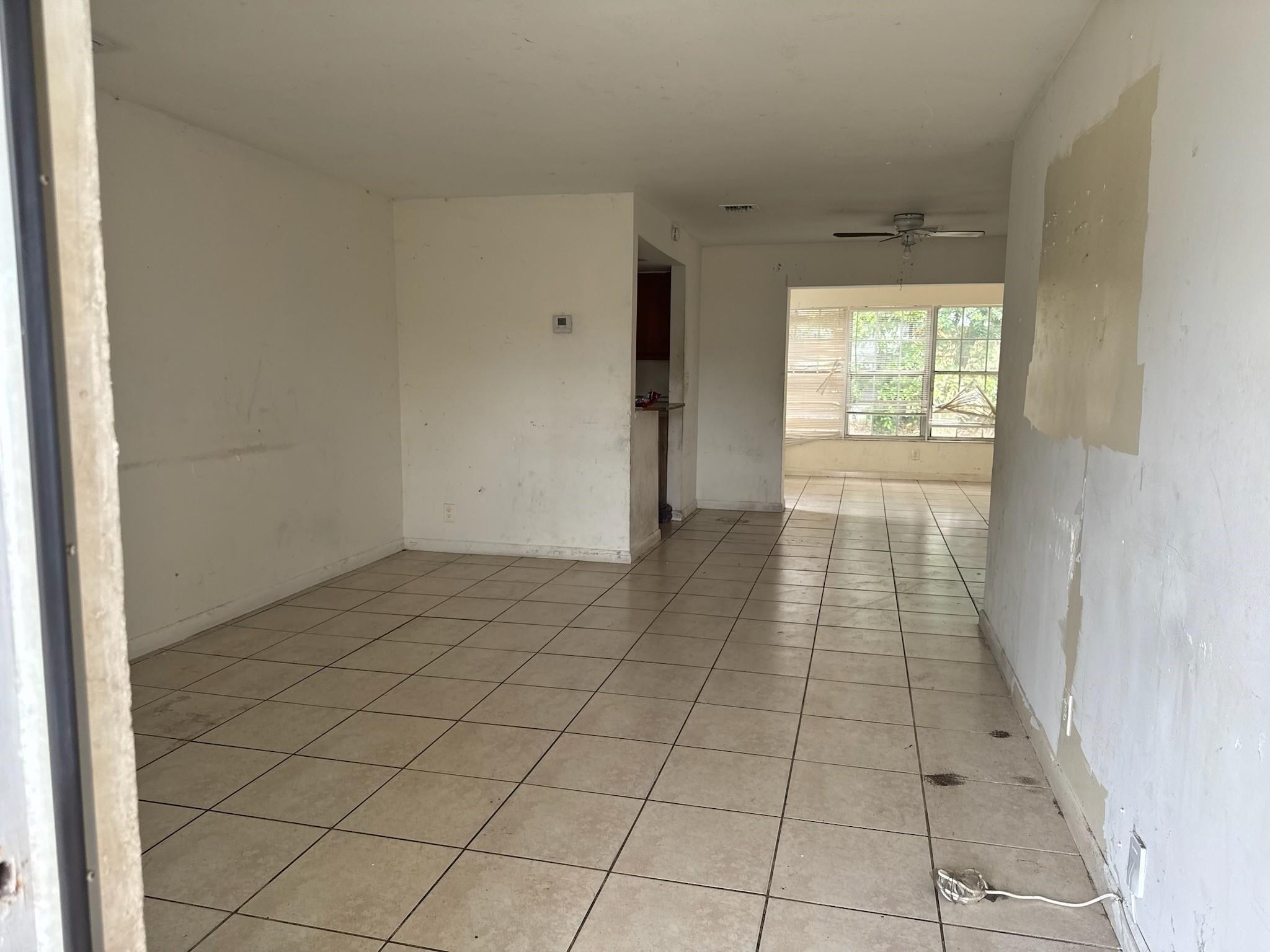 3271 NW 18th street