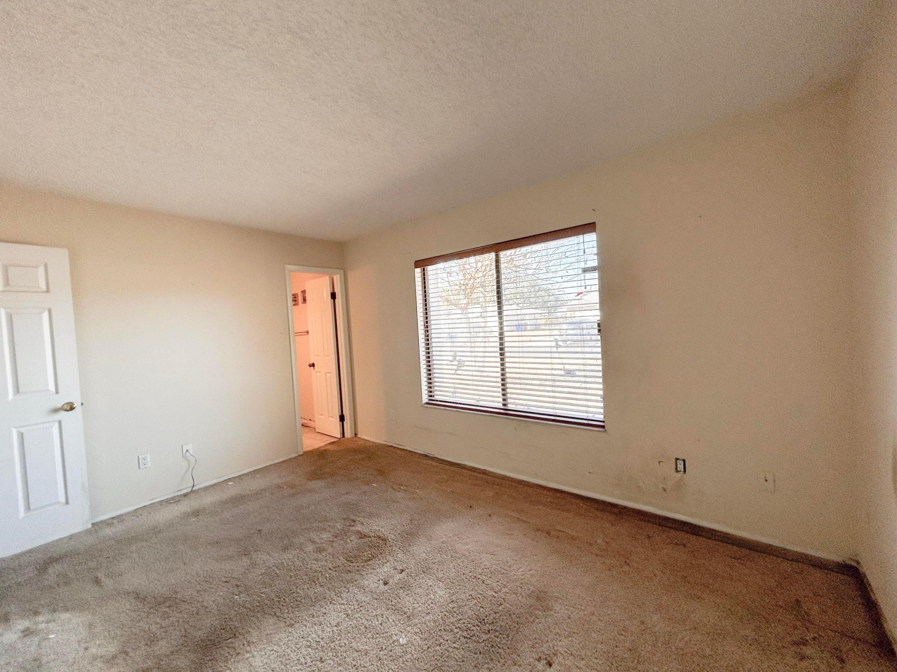 VERO BEACH HIGHLANDS UNIT 4 - Residential