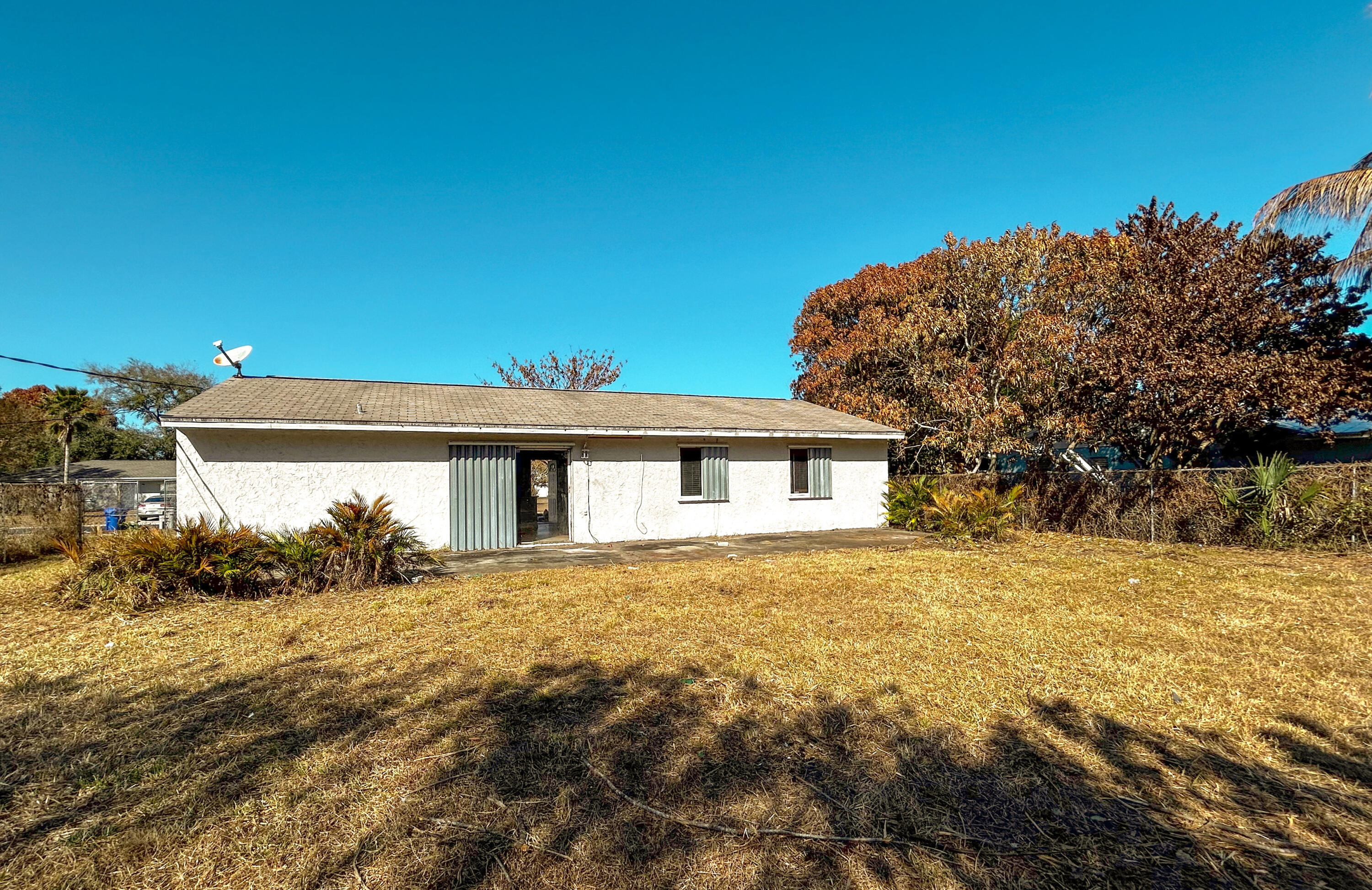 VERO BEACH HIGHLANDS UNIT 4 - Residential