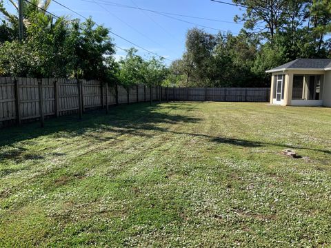 A home in Port St Lucie