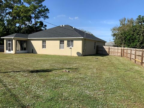 A home in Port St Lucie