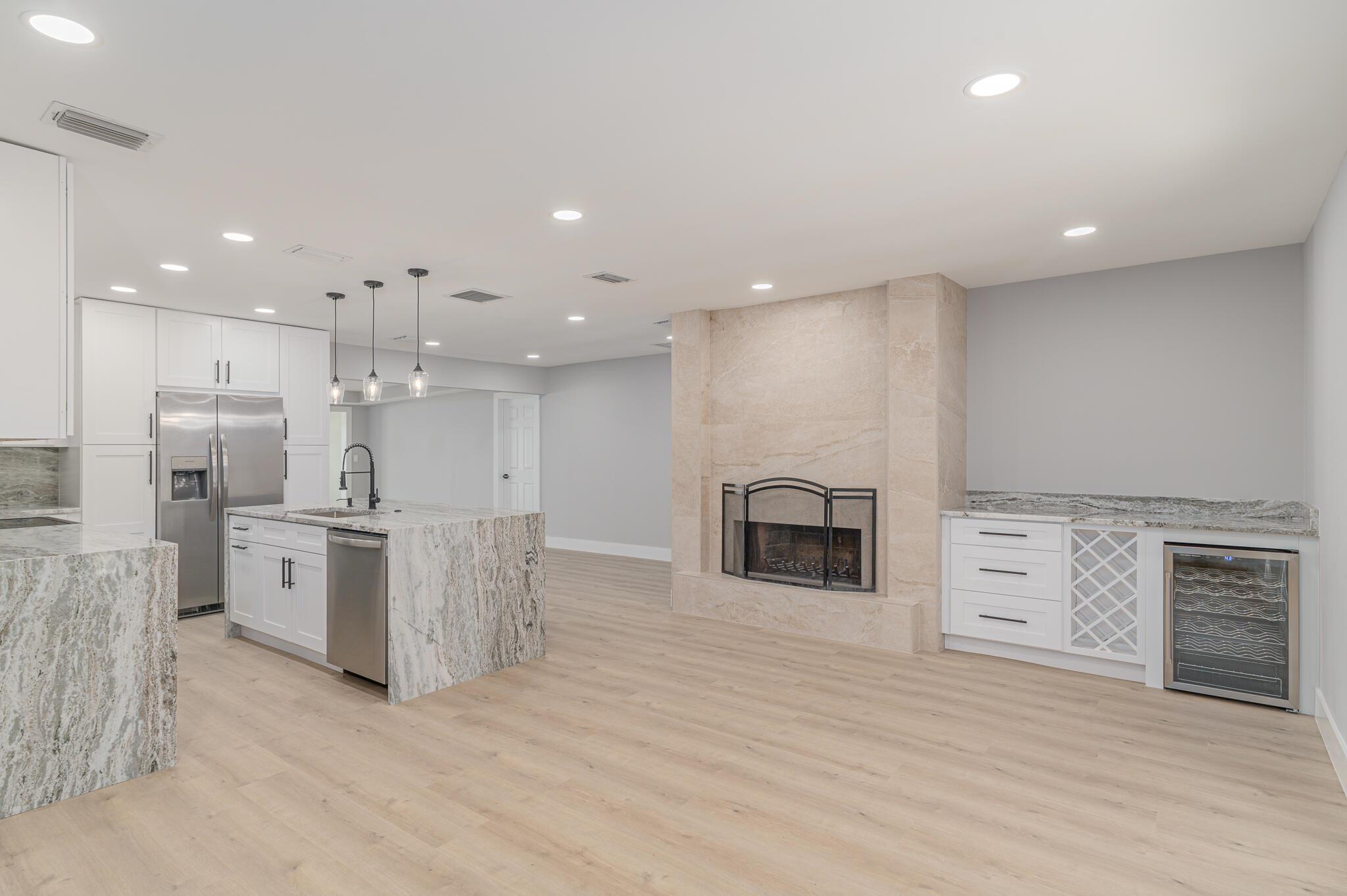 PORT ST LUCIE SECTION 18 - Residential