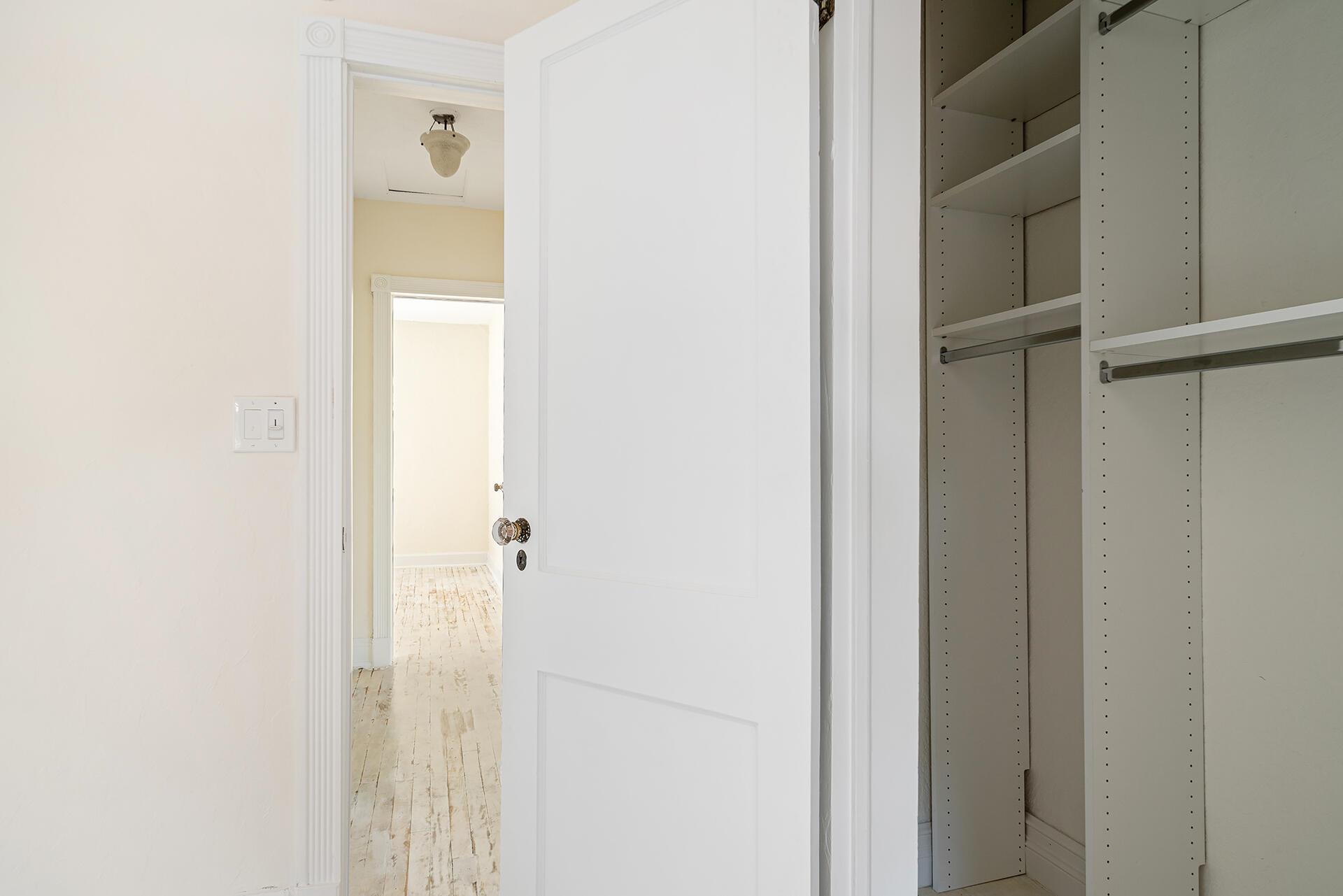 FLAMINGO PARK - Residential Income