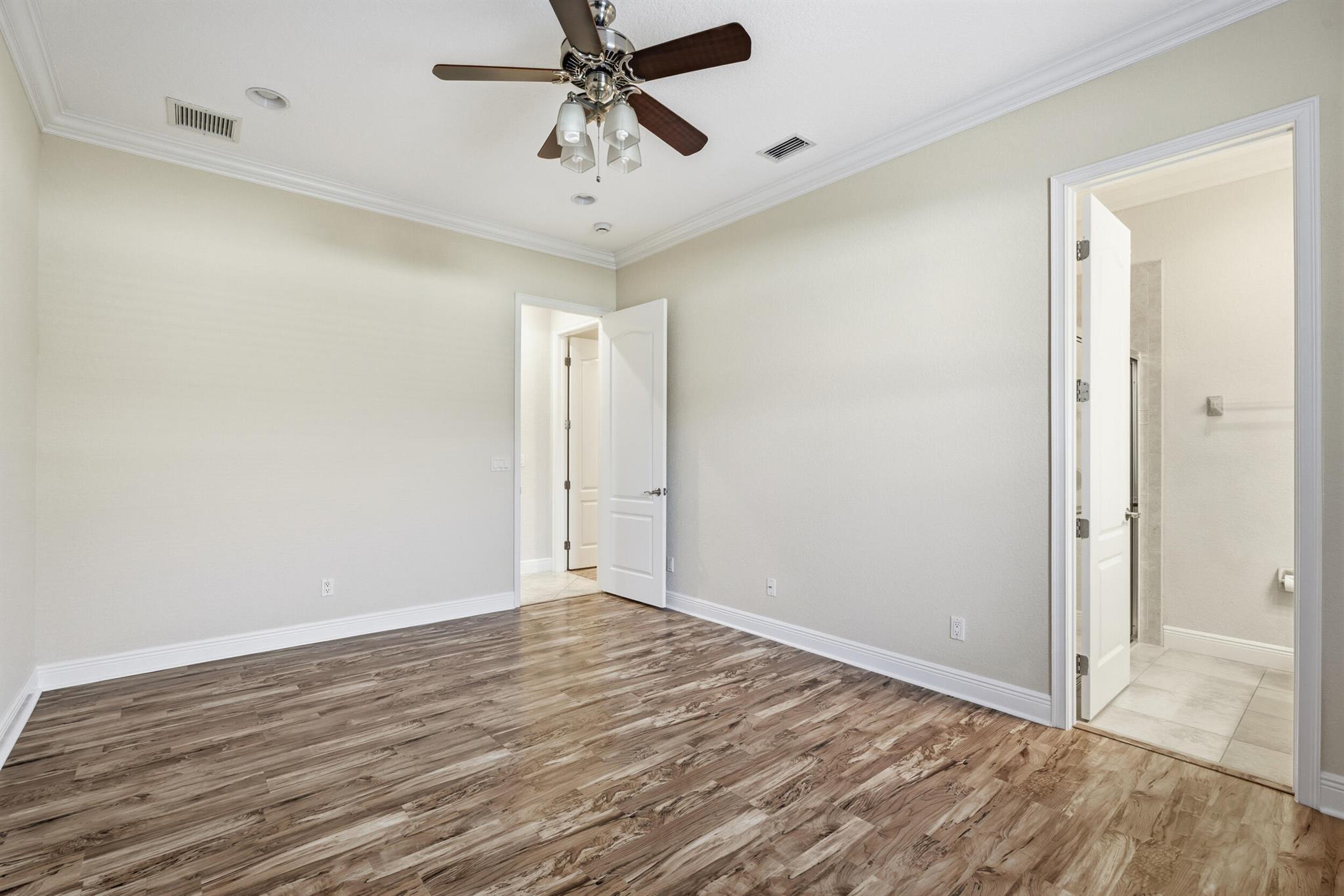 MEADOWOOD UNIT 5 - Residential