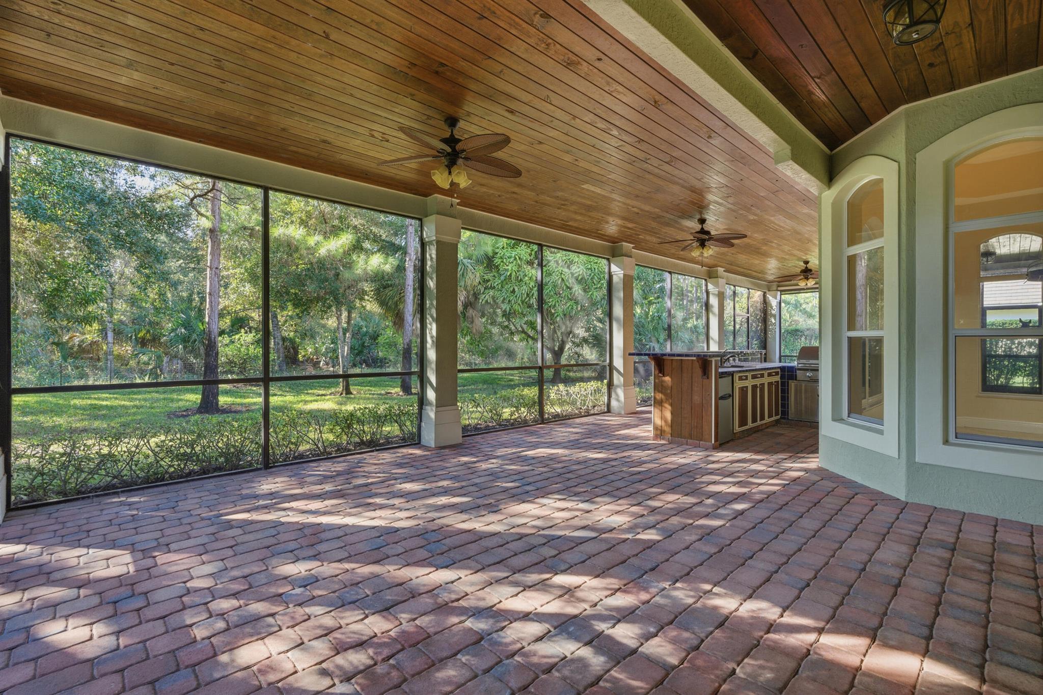 MEADOWOOD UNIT 5 - Residential