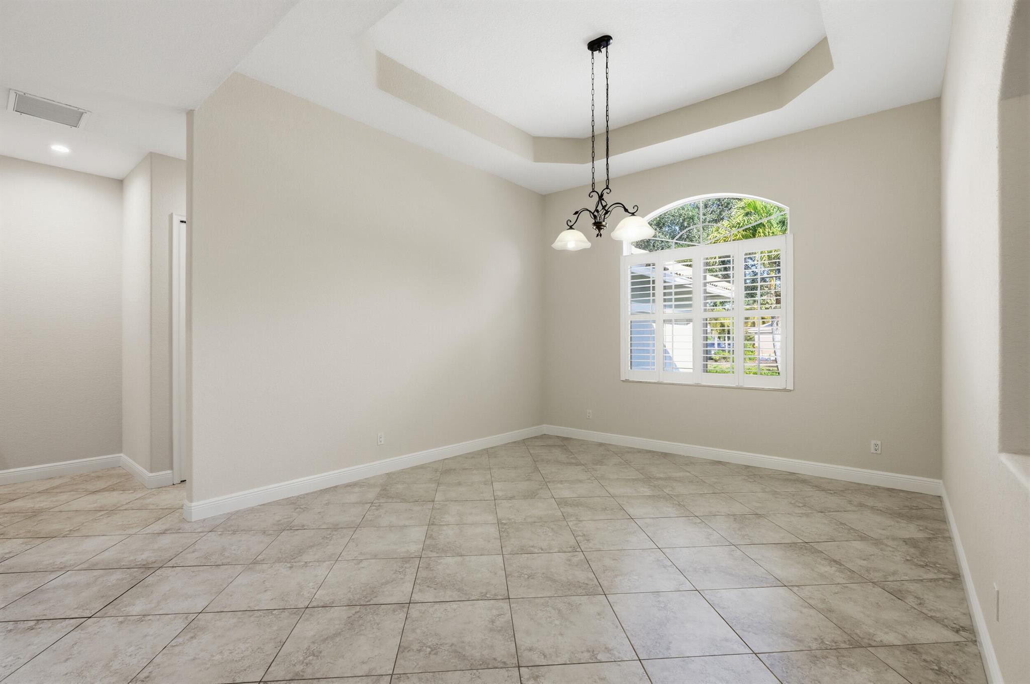 MEADOWOOD UNIT 5 - Residential