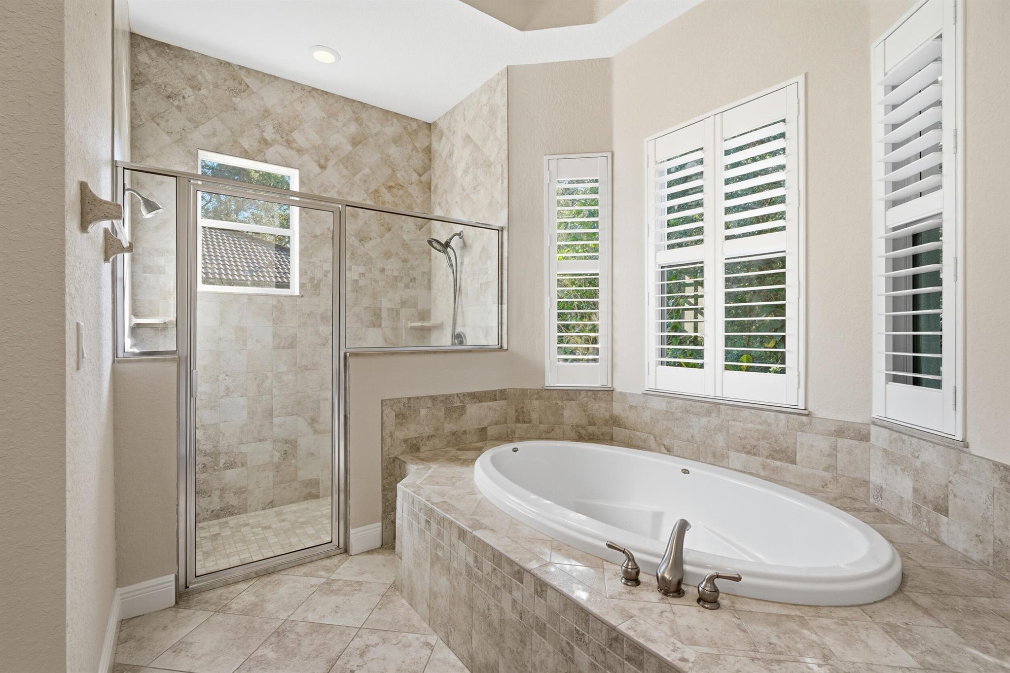 MEADOWOOD UNIT 5 - Residential