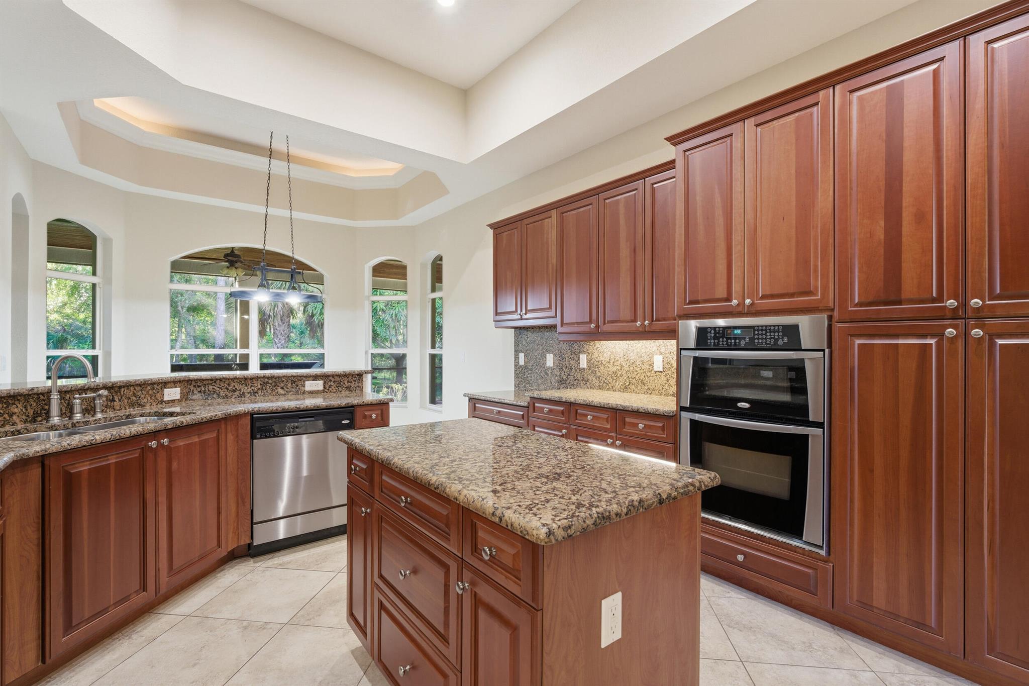 MEADOWOOD UNIT 5 - Residential