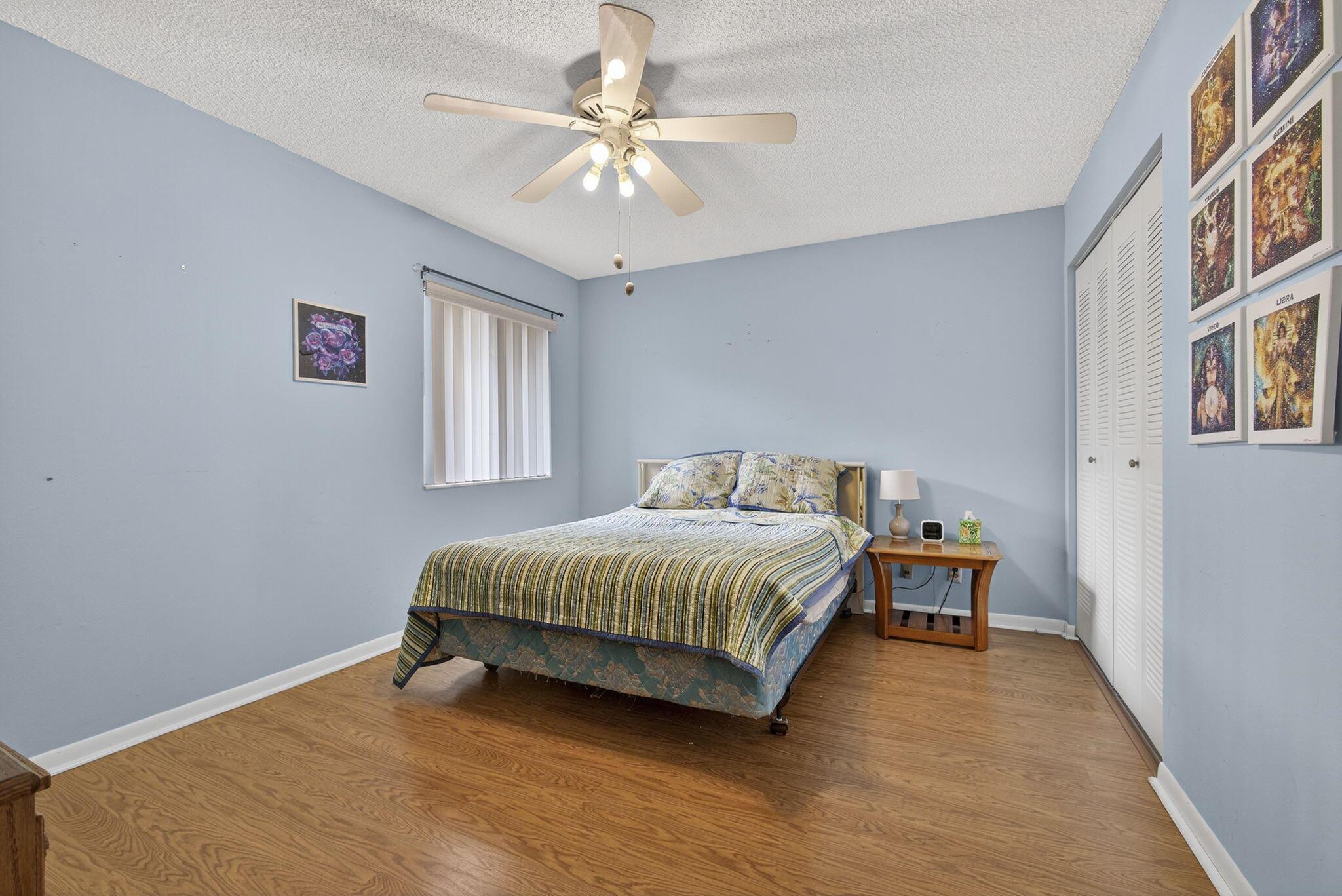 ARBOURS OF THE PALM BEACH - Residential
