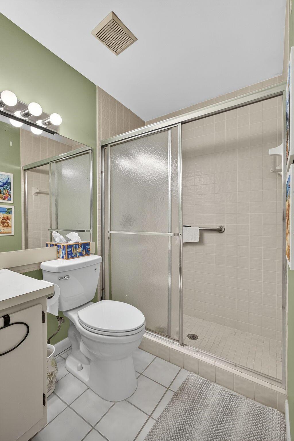 ARBOURS OF THE PALM BEACH - Residential