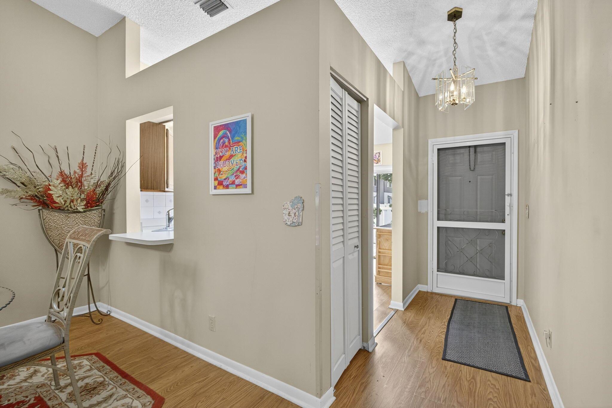 ARBOURS OF THE PALM BEACH - Residential