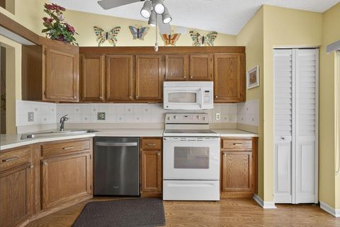 2641 Gately Drive W 102 West Palm Beach FL 33415