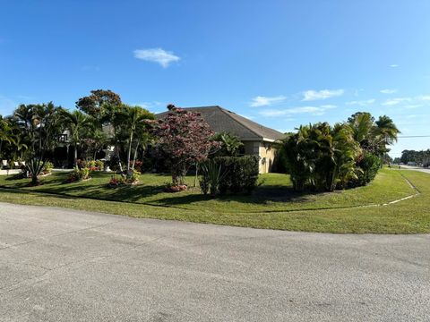 A home in Port St Lucie