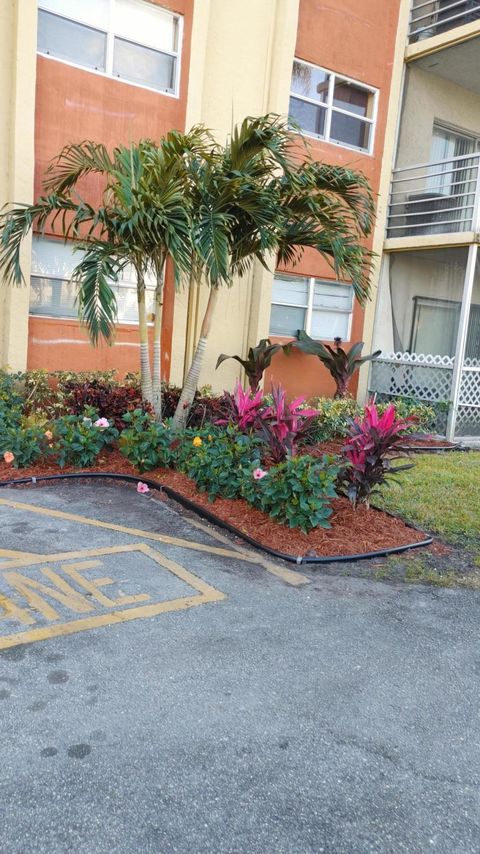 3710 NW 21st Street 214 Lauderdale Lakes FL 33311