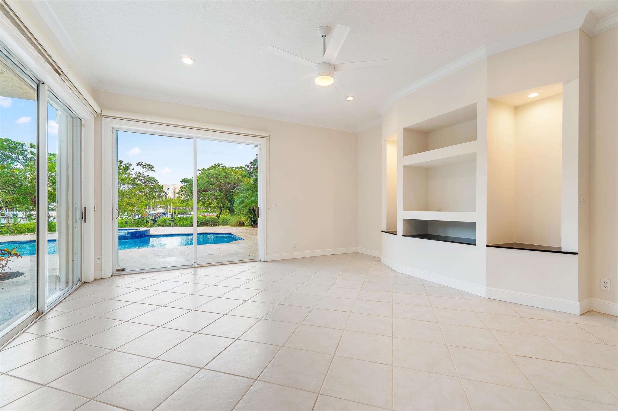 WATERS EDGE EST - Residential Lease