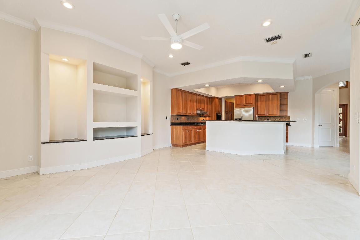 WATERS EDGE EST - Residential Lease